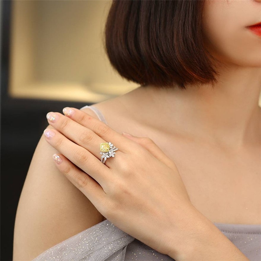 14k Gold 1 Ct Natural Yellow Diamond & Diamond Ring - 2