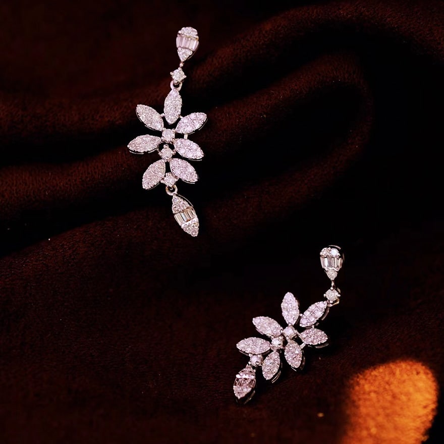 14k Gold 0.8 Ct Natural H Diamond Earrings - 9