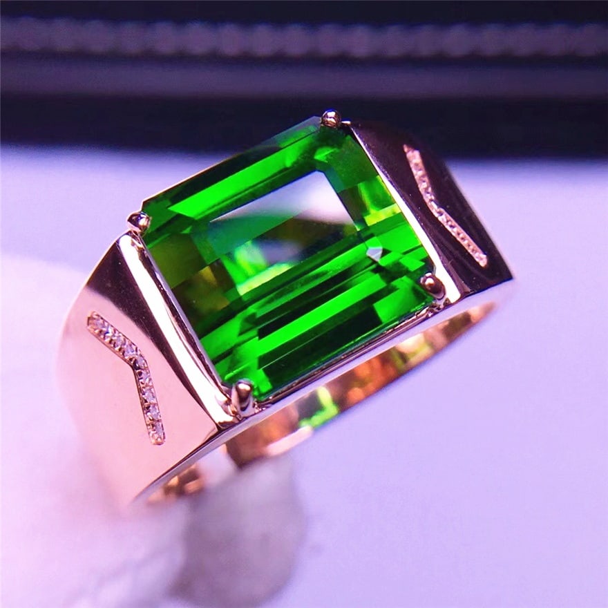14k Gold 7.9 Ct Natural Tourmaline & Diamond & Men¡¯s Ring: Ref:230939075 // gold content:14k gold // ring size:8us // // main gemstone:tourmaline // shape:octagonal // carat weight:7. 9ct // color:green // treatment:natural // // adjacent gemstone 2 : diamond