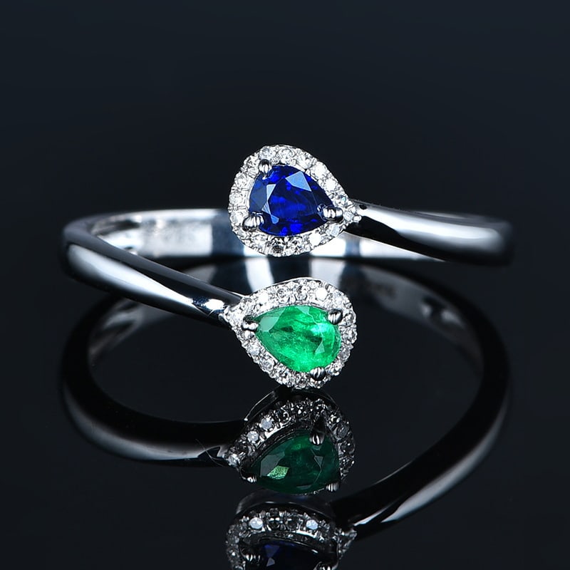 14k Gold 0.30 Ctw Natural Sapphire & Emerald & Diamond & Toi Et Moi Ring: Ref:230939093 // gold content:14k gold // ring size:7. 25us // // main gemstone:sapphire & emerald // shape:pear // carat weight:0. 23ct // color:blue & green // treatment:natural // // adjacent gemst