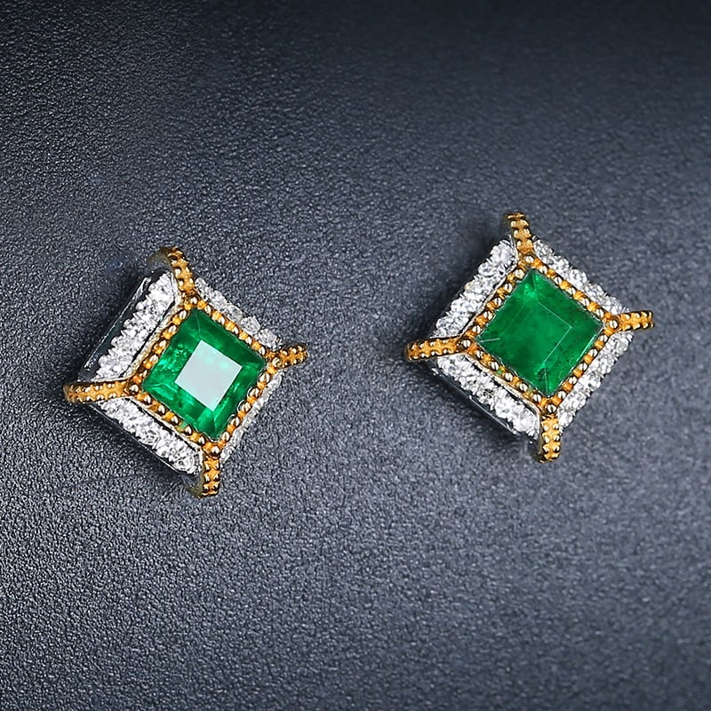 14k Gold 0.7 Ctw Vivid Green Natural Emerald & Diamond Earrings - 5