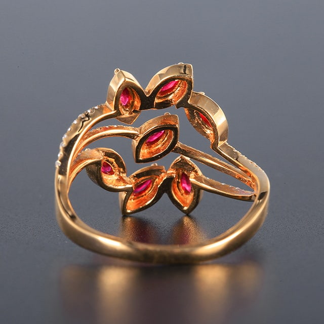 14k Gold 0.58 Ctw Natural Ruby & Diamond Ring - 5