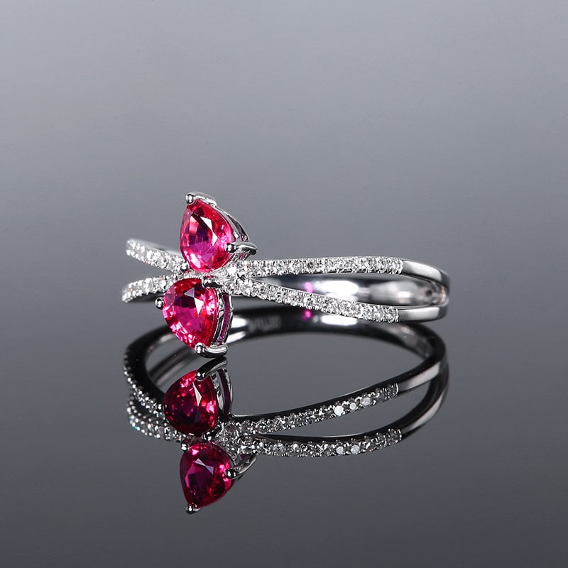 14k Gold 0.77 Ctw Natural Ruby & Diamond Ring - 4