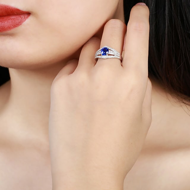 14k Gold 1.92 Ctw Vivid Blue Natural Sapphire & Diamond Ring - 6