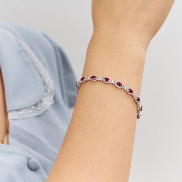 14k Gold 5.00 Ctw Natural Ruby & Diamond Bracelet - 4