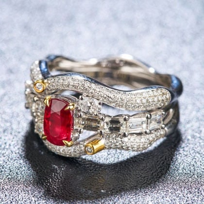 14k Gold 1.99 Ctw Natural Ruby & Diamond Ring - 3