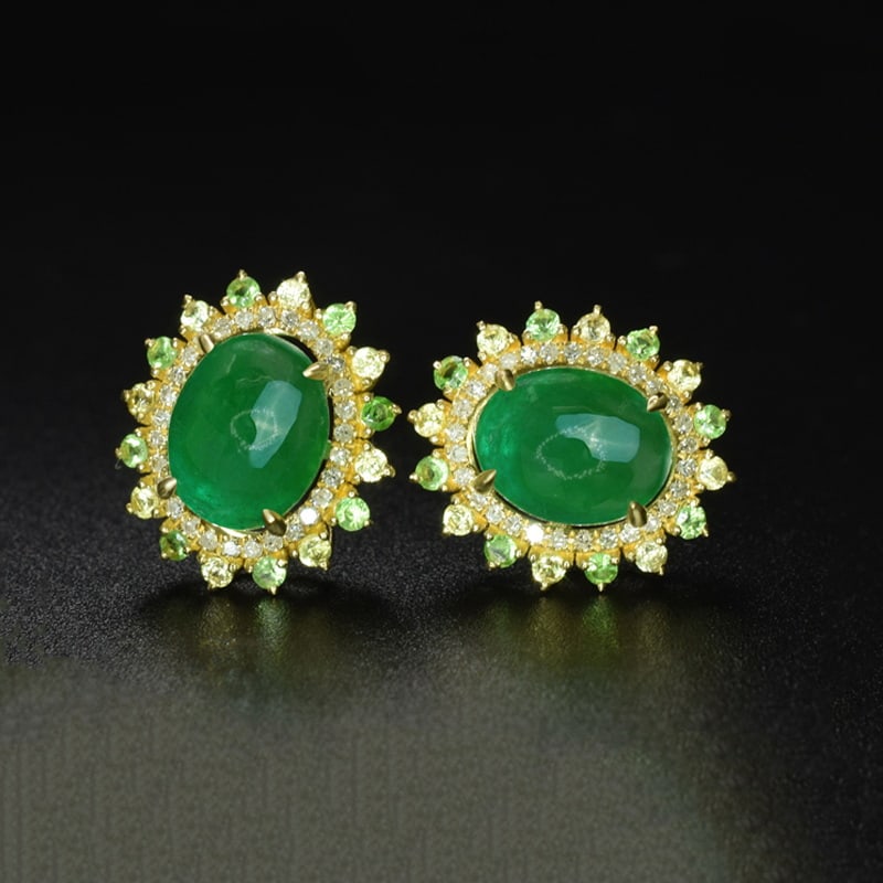 14k Gold 3.44 Ctw Natural Emerald & Diamond Earrings: Ref:230939164 // gold content:14k gold // main gemstone:emerald // shape:oval // carat weight:3. 32ct // color:green // treatment:natural // // adjacent gemstone 2 : diamond // number of stones:40