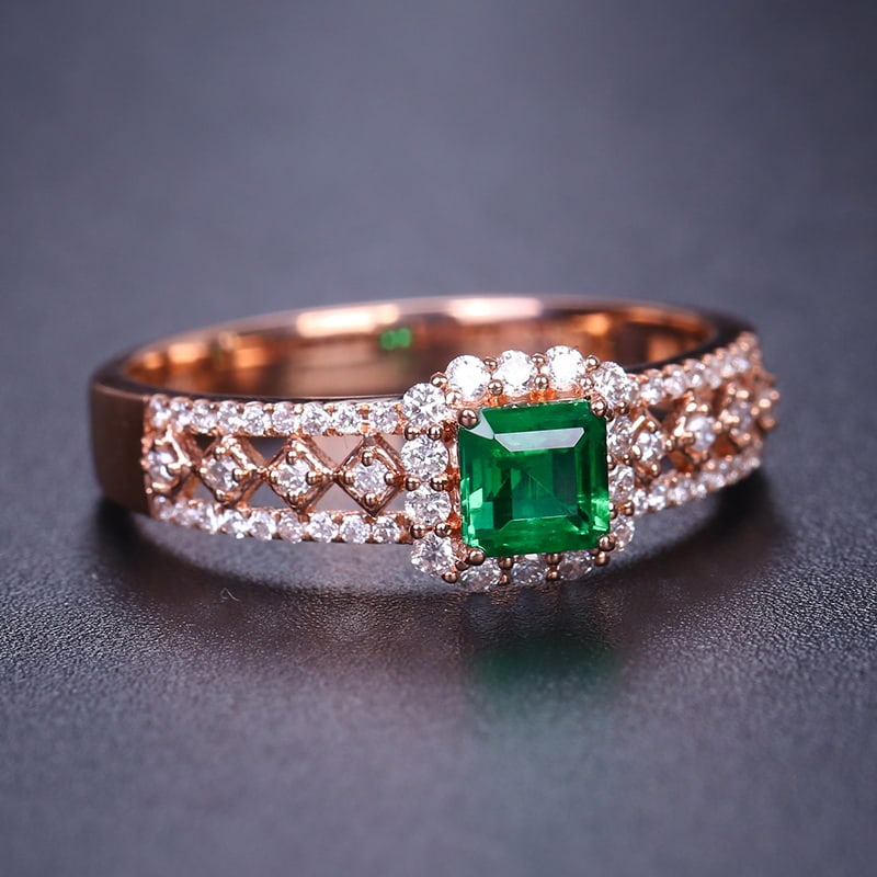 14k Gold 0.69 Ctw Vivid Green Natural Emerald & Diamond Ring - 2