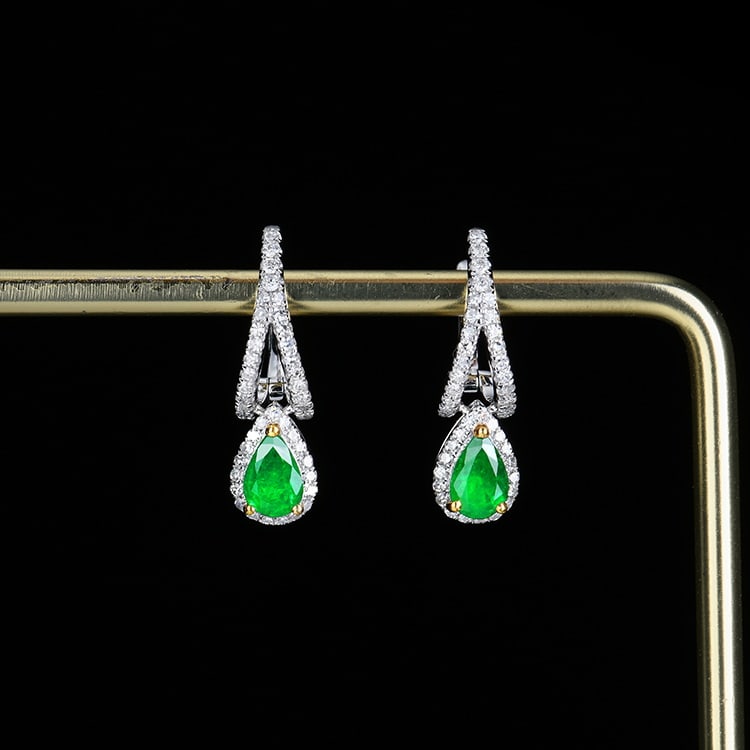 14k Gold 1.12 Ctw Vivid Green Natural Emerald & Diamond Earrings - 5