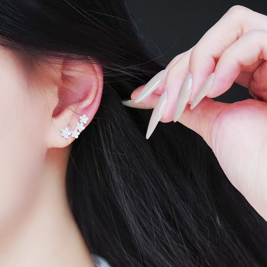 14k Gold 0.26 Ct Natural H Diamond & Flowers Earrings - 2