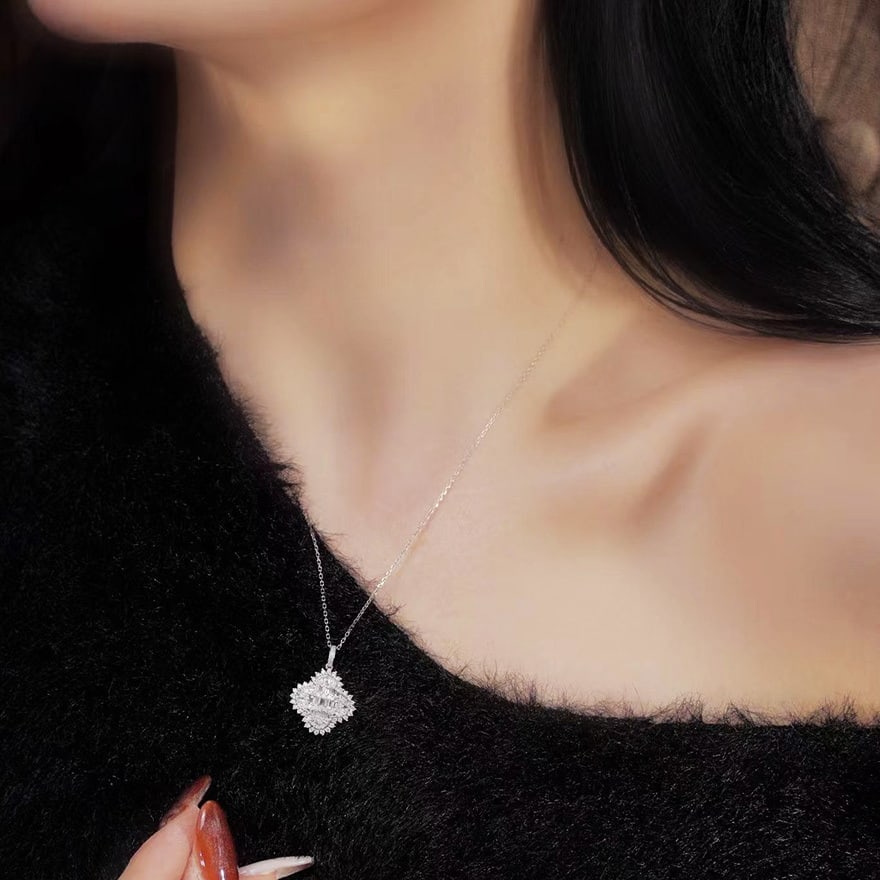 14k Gold 0.75 Ct Natural H Diamond Necklace - 2