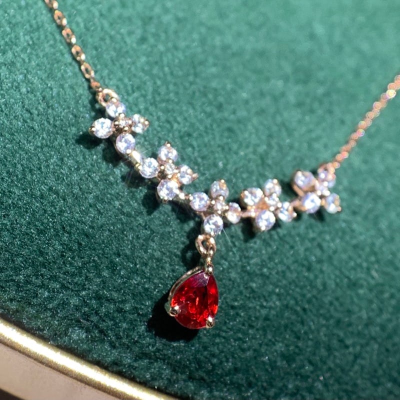 14k Gold 0.25 Ctw Natural Ruby & Diamond Necklace: Ref:230939244 // gold content:14k gold // main gemstone:ruby // shape:pear // carat weight:0. 23ct // color:red // treatment:natural // // adjacent gemstone 2 : diamond // number of stones:5 //