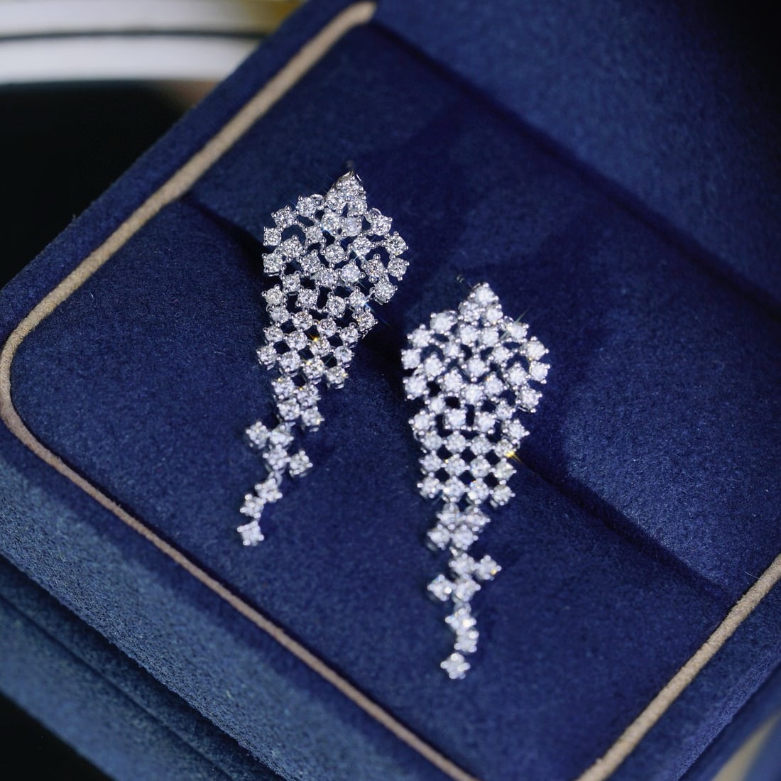 14k Gold 2.20 Ct Natural H Diamond Earrings - 2