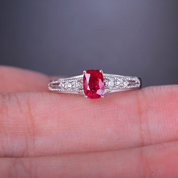 14k Gold 0.72 Ctw Natural Ruby & Diamond Ring - 2