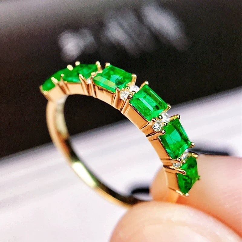 14k Gold 1.04 Ctw Vivid Green Natural Emerald & Diamond Ring - 2