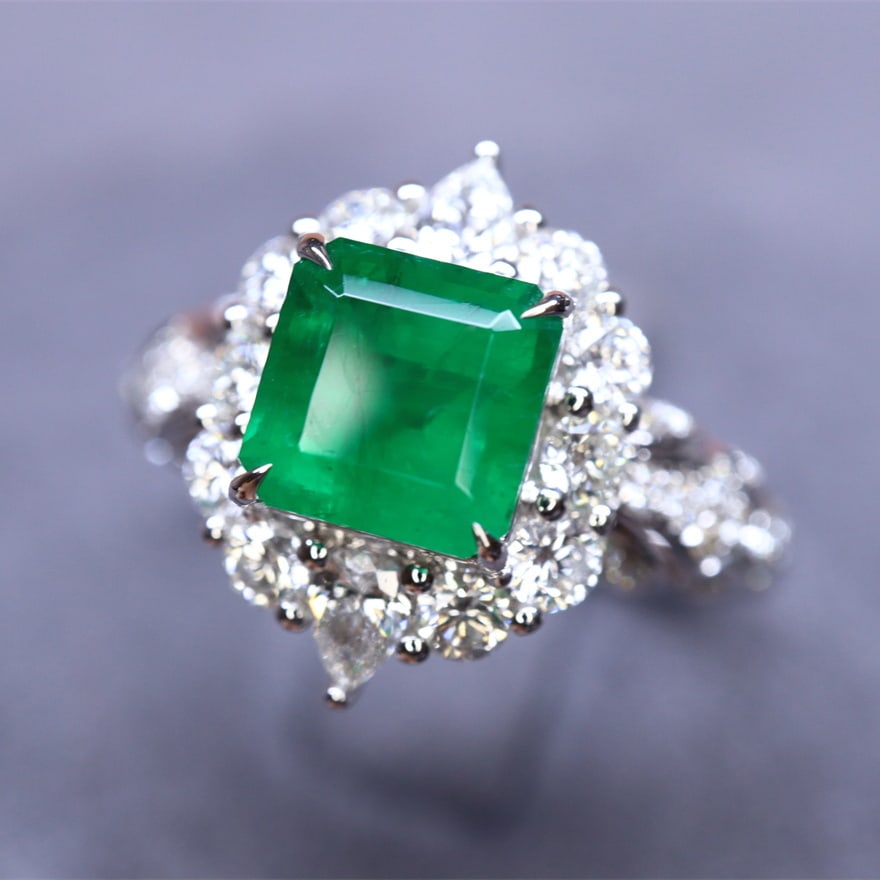 14k Gold 2.07 Ctw Natural Emerald & Diamond Ring - 5