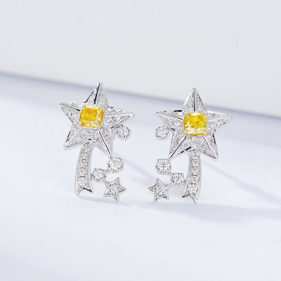 14k Gold 0.48 Ctw Natural Yellow Diamond & Diamond Earrings - 3