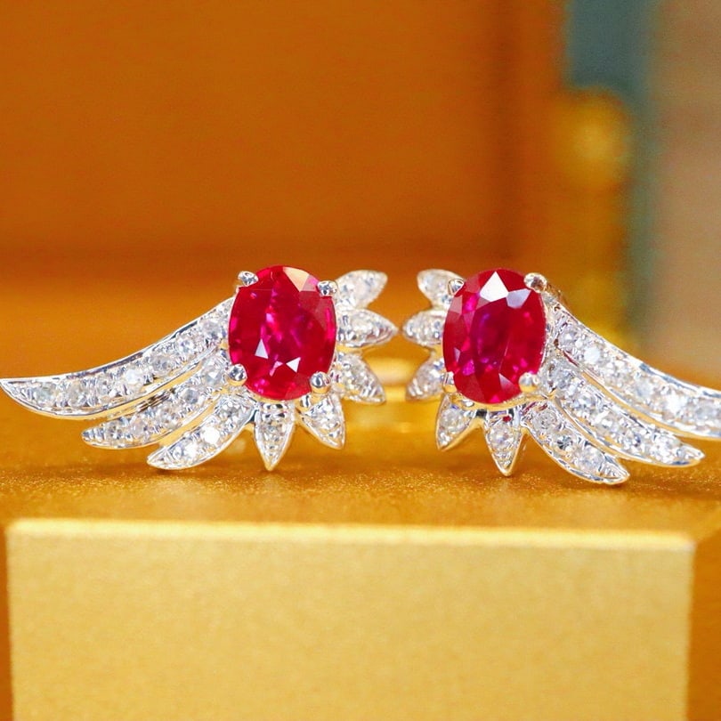 14k Gold 0.75 Ctw Natural Ruby & Diamond Earrings - 3