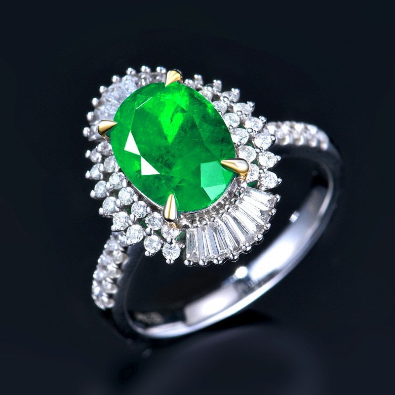 14k Gold 3.38 Ctw Vivid Green Natural Emerald & Diamond Ring - 4