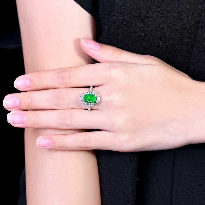 14k Gold 3.38 Ctw Vivid Green Natural Emerald & Diamond Ring - 8