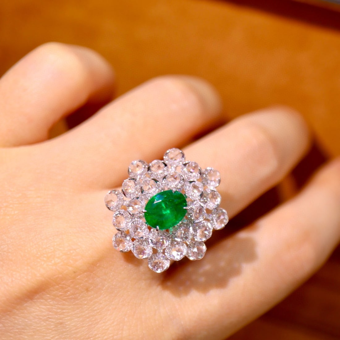 14k Gold 3.12 Ctw Vivid Green Natural Emerald & Diamond Ring - 2