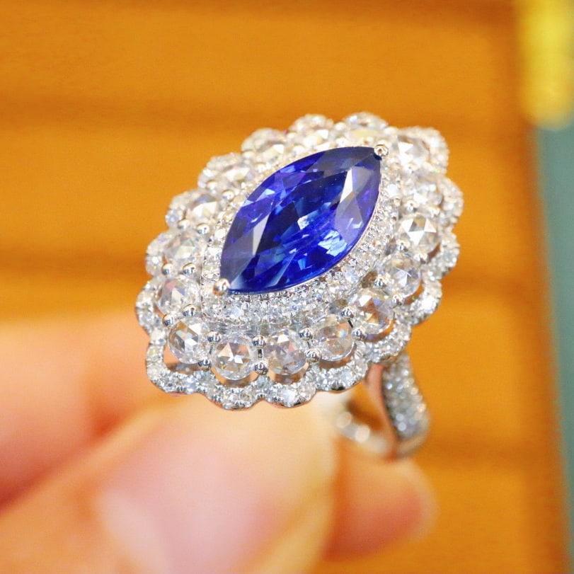 14k Gold 2.27 Ctw Natural Sapphire & Diamond Ring - 2