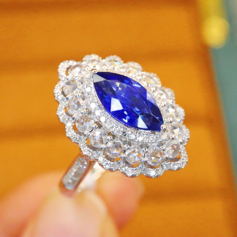 14k Gold 2.27 Ctw Natural Sapphire & Diamond Ring - 3