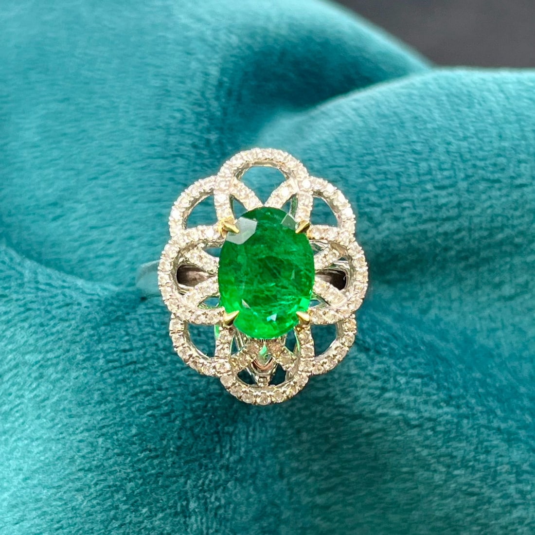 14k Gold 2.47 Ctw Vivid Green Natural Emerald & Diamond Ring/pendant( Without Chain ) - 2