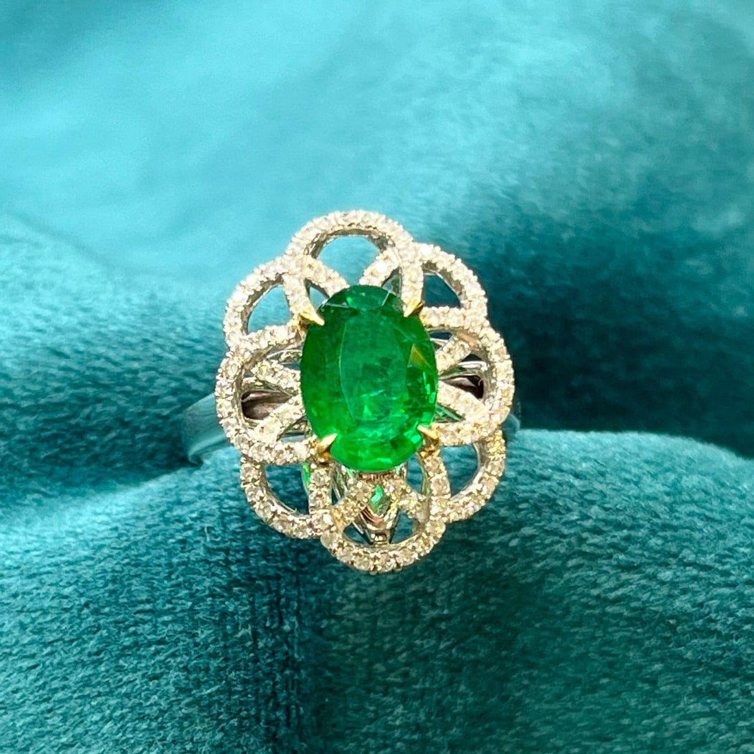 14k Gold 2.47 Ctw Vivid Green Natural Emerald & Diamond Ring/pendant( Without Chain ) - 4