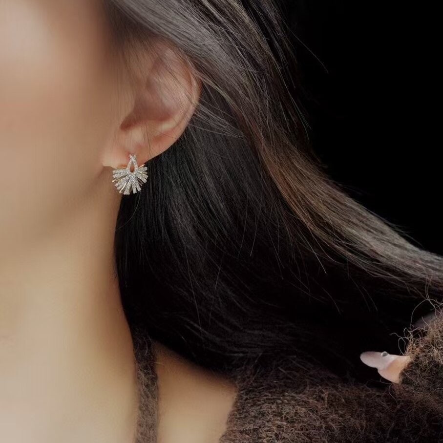 14k Gold 0.52 Ct Natural H Diamond Earrings - 4