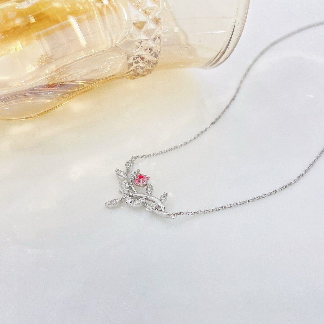 14k Gold 0.20 Ctw Natural Pink Diamond & Diamond Necklace - 4