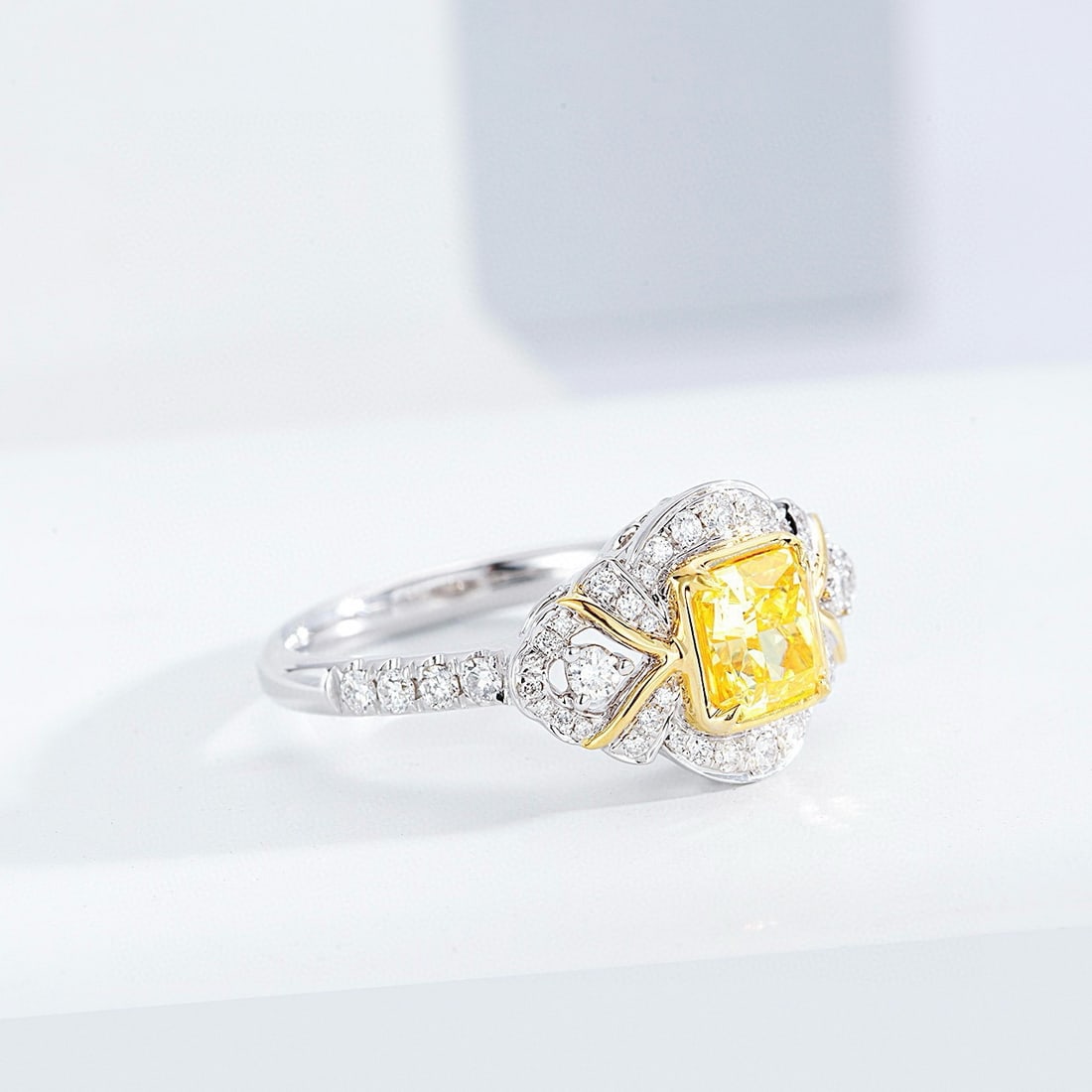 14k Gold 1.43 Ctw Natural Yellow Diamond & Diamond Ring - 4