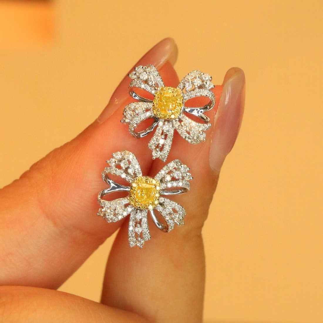 14k Gold 0.86 Ctw Natural Yellow Diamond & Diamond Earrings - 4