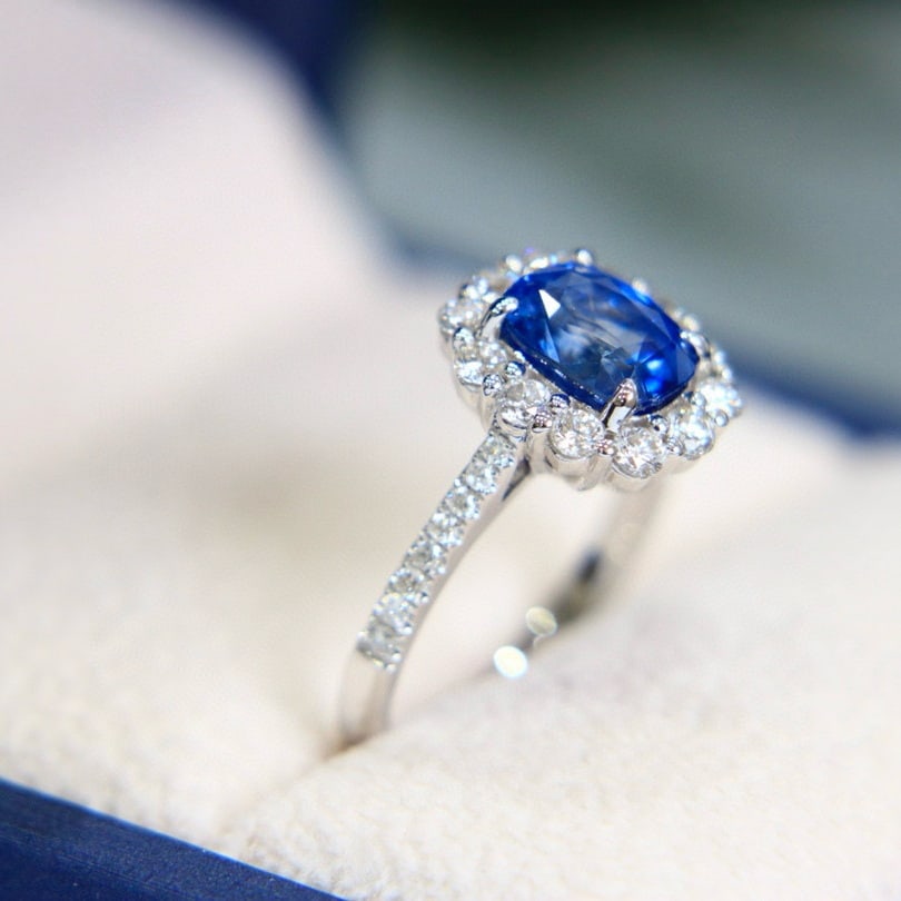 14k Gold 3.91 Ctw Natural Sapphire & Diamond Ring - 4