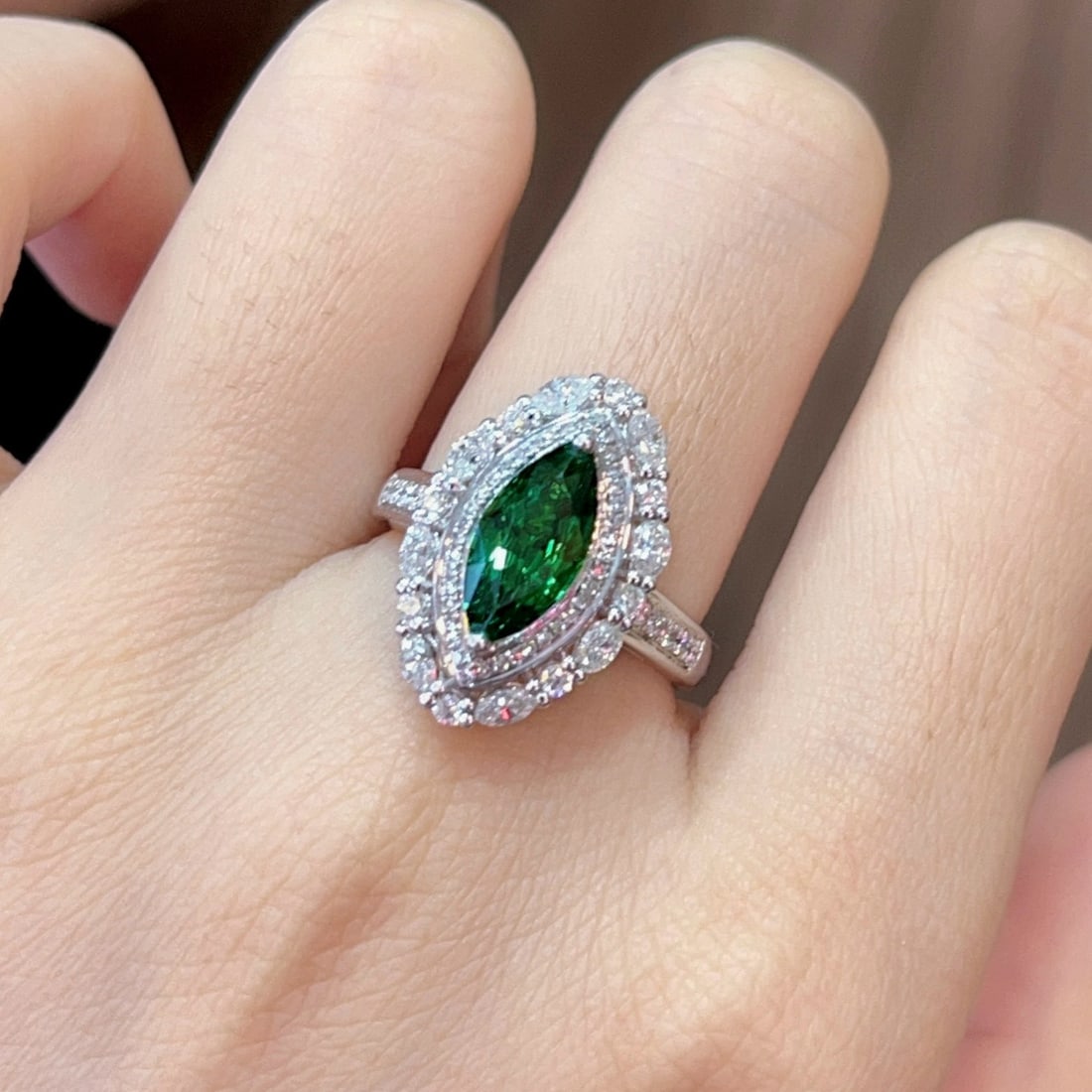 14k Gold 2.06 Ct Vivid Green Natural Tsavorite & Diamond Ring/pendant( Without Chain ) - 4