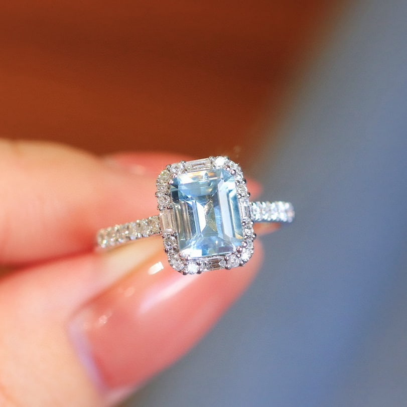 14k Gold 1.71 Ctw Natural Aquamarine & Diamond Ring - 2