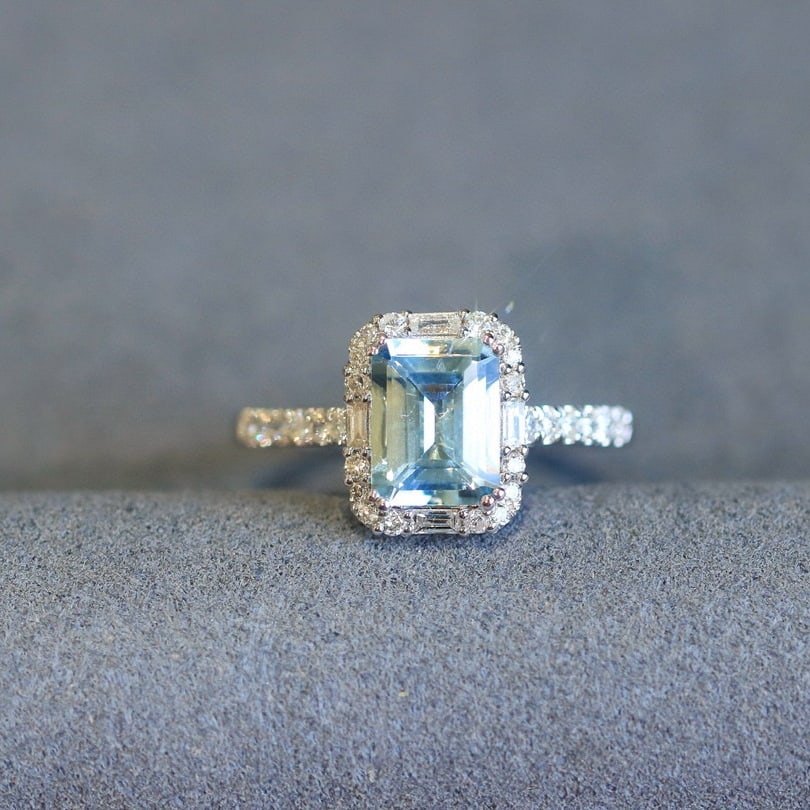 14k Gold 1.71 Ctw Natural Aquamarine & Diamond Ring - 5