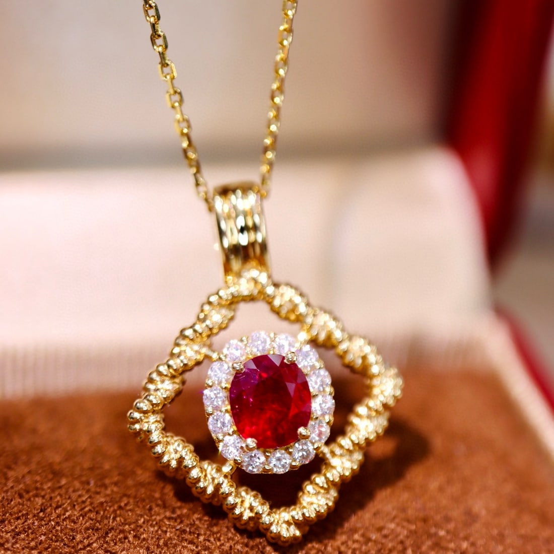 14k Gold 1.11 Ctw Vivid Red Natural Ruby & Diamond Pendant( Without Chain ) - 5