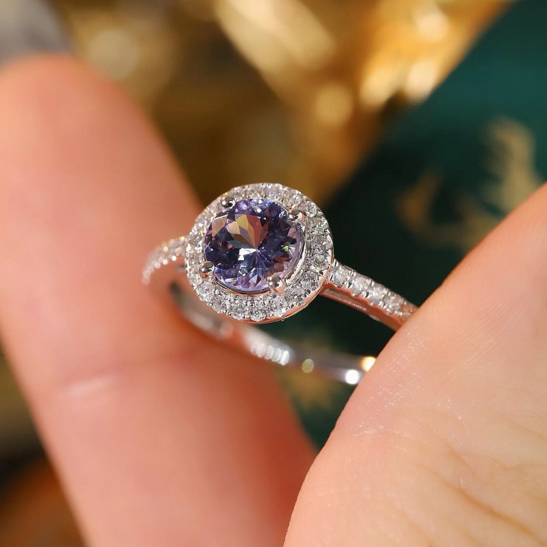 14k Gold 1.10 Ctw Natural Tanzanite & Diamond Ring - 6