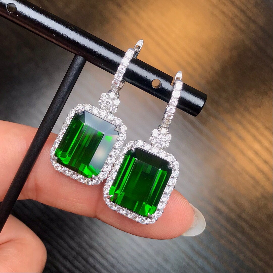 14k Gold 19.6 Ct Natural Tourmaline & Diamond Earrings - 4