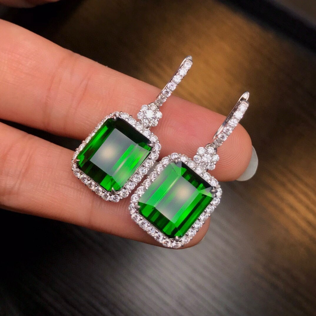 14k Gold 19.6 Ct Natural Tourmaline & Diamond Earrings - 6