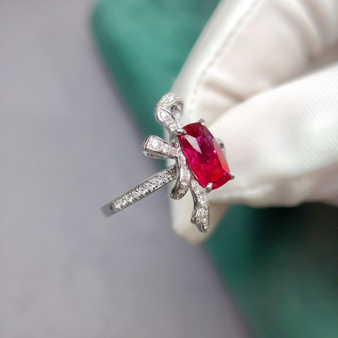 14k Gold 1.33 Ctw Natural Ruby & Diamond Ring - 5