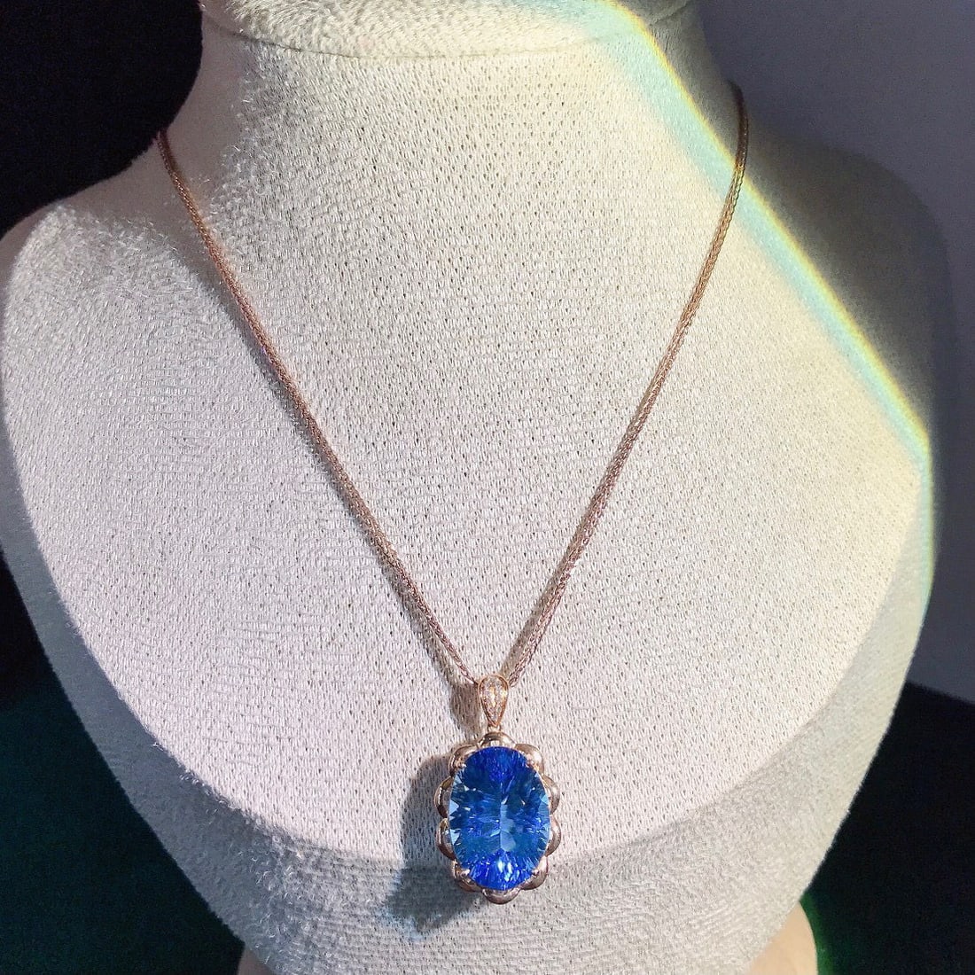 14k Gold 8.68 Ctw Natural Topaz & Diamond Pendant( Without Chain ) - 5