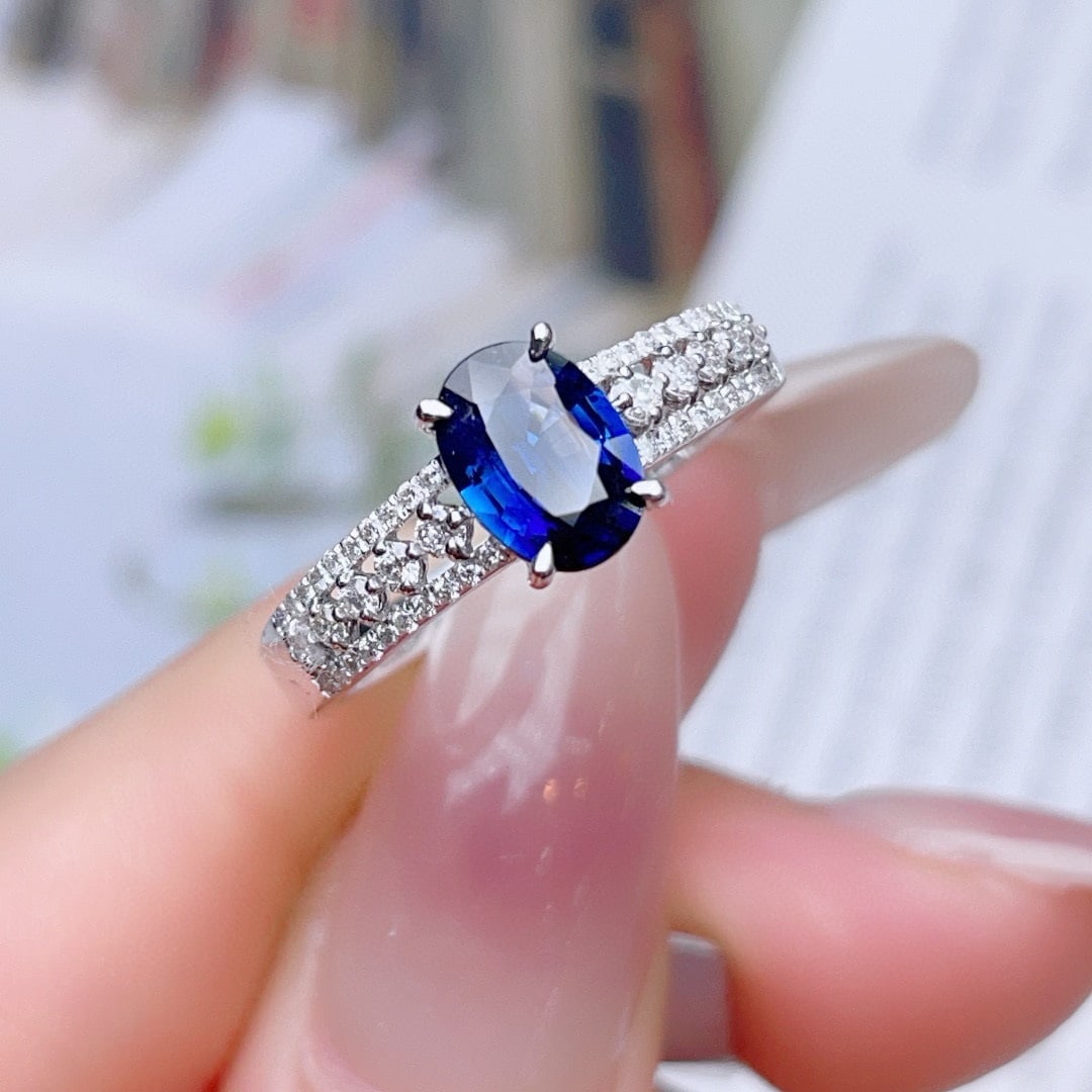 14k Gold 1.45 Ctw Vivid Blue Natural Sapphire & Diamond Ring - 2