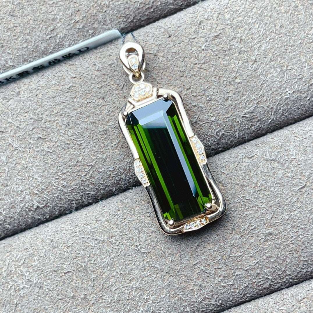 14k Gold 7.85 Ct Natural Tourmaline & Diamond Pendant( Without Chain ) - 2