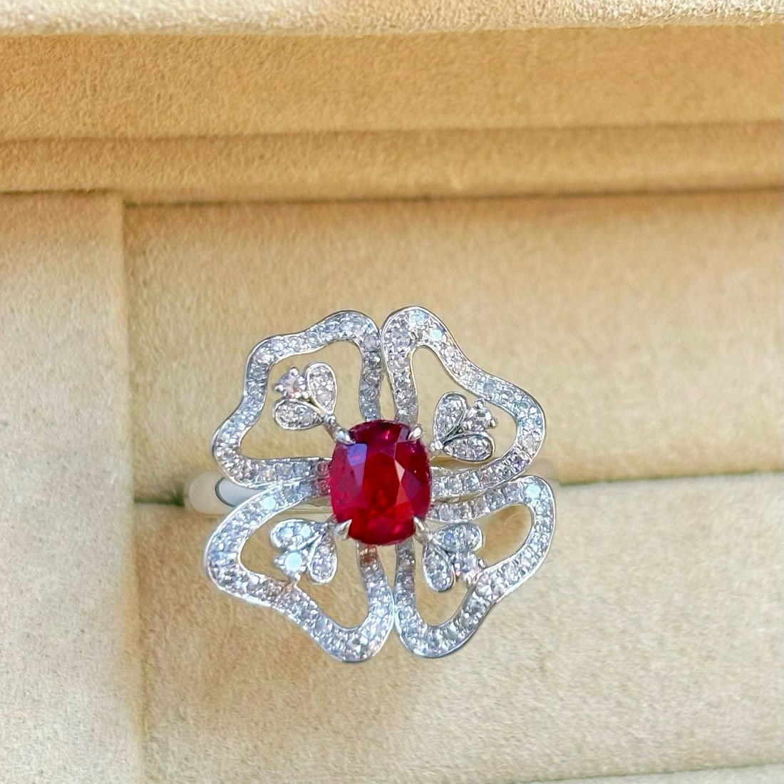 14k Gold 1.50 Ctw Natural Ruby & Diamond Ring - 5