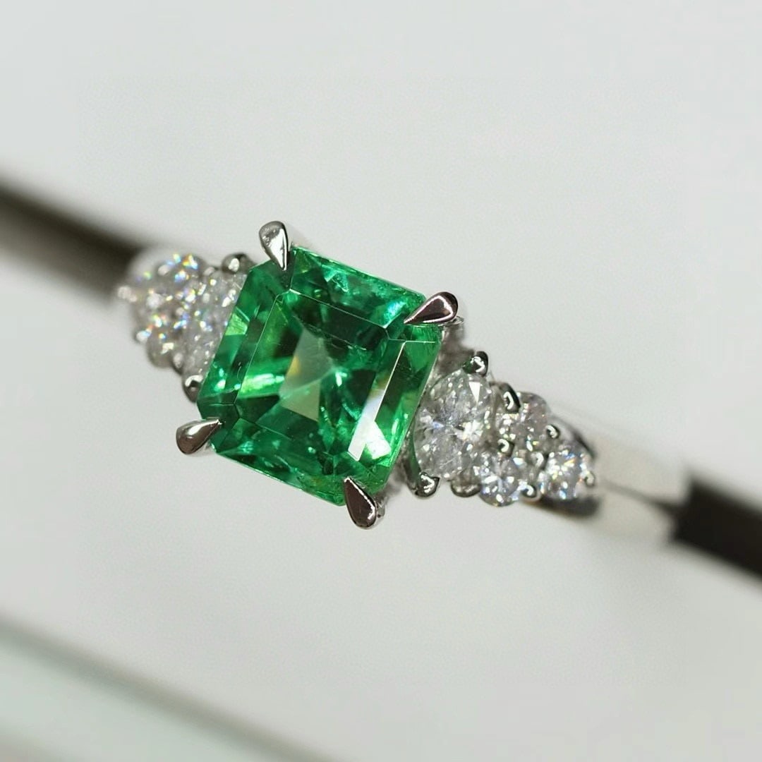 14k Gold 2.09 Ctw Natural Emerald & Diamond Ring - 3