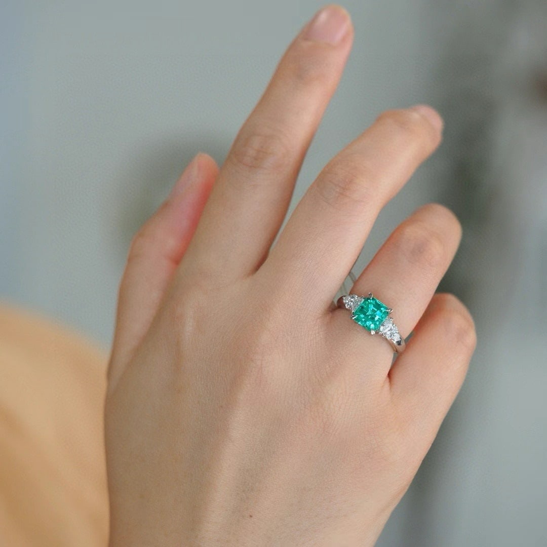 14k Gold 2.09 Ctw Natural Emerald & Diamond Ring - 4