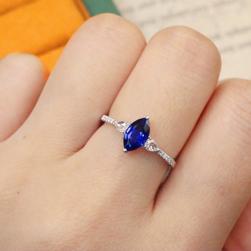 14k Gold 1.26 Ctw Natural Sapphire & Diamond Ring - 5