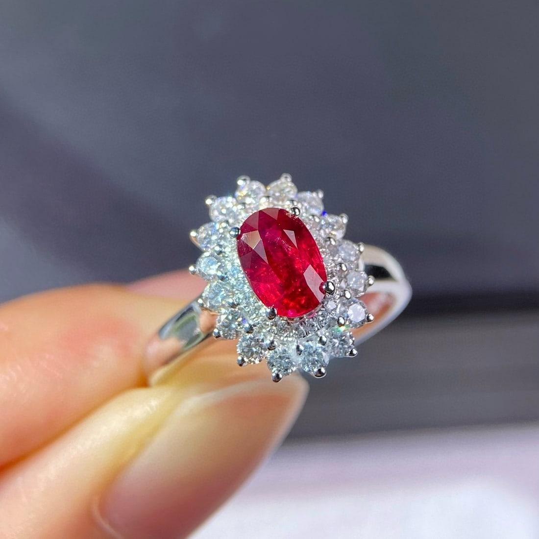 14k Gold 1.48 Ctw Natural Ruby & Diamond Ring - 3